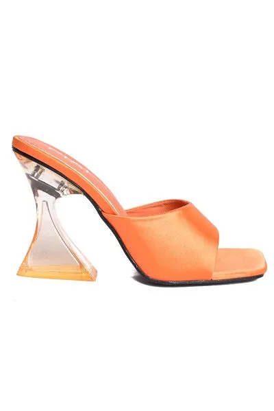 01-3595  High Heel Mule