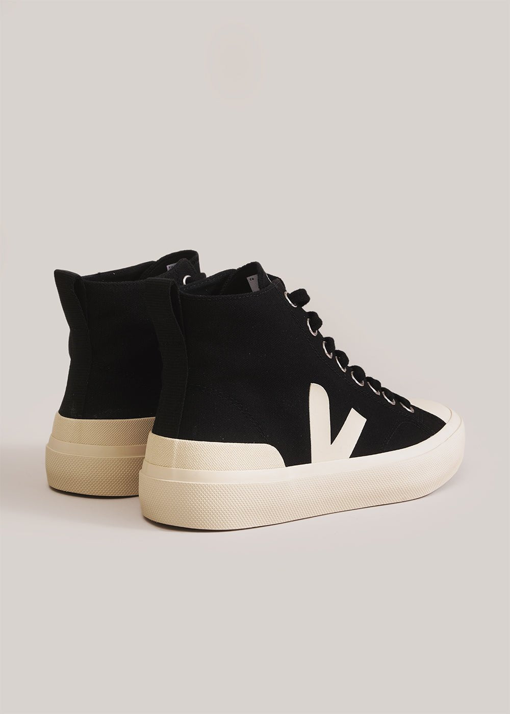 Black Pierre Wata II Sneakers