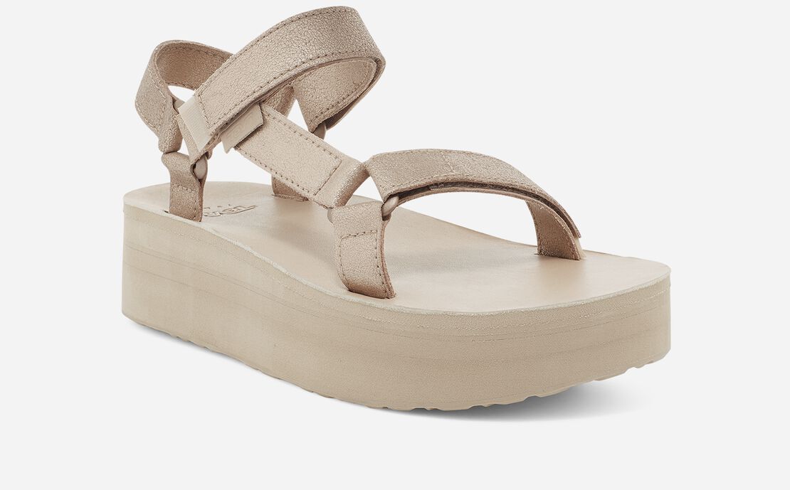 Teva Flatform Universal Leather Metallic Champagne  