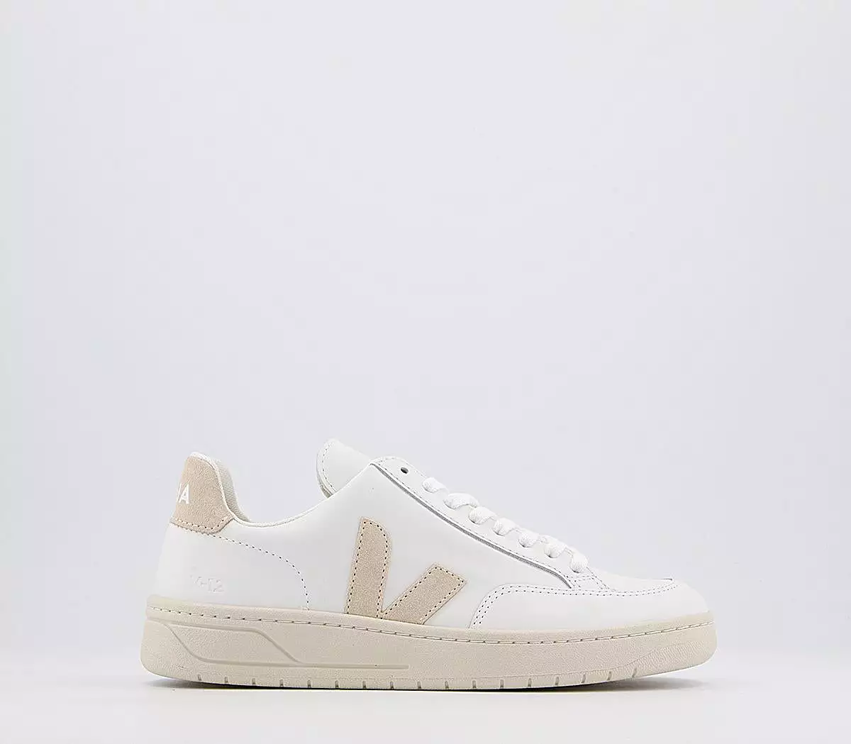 Veja V12 Extra White Sable Trainers