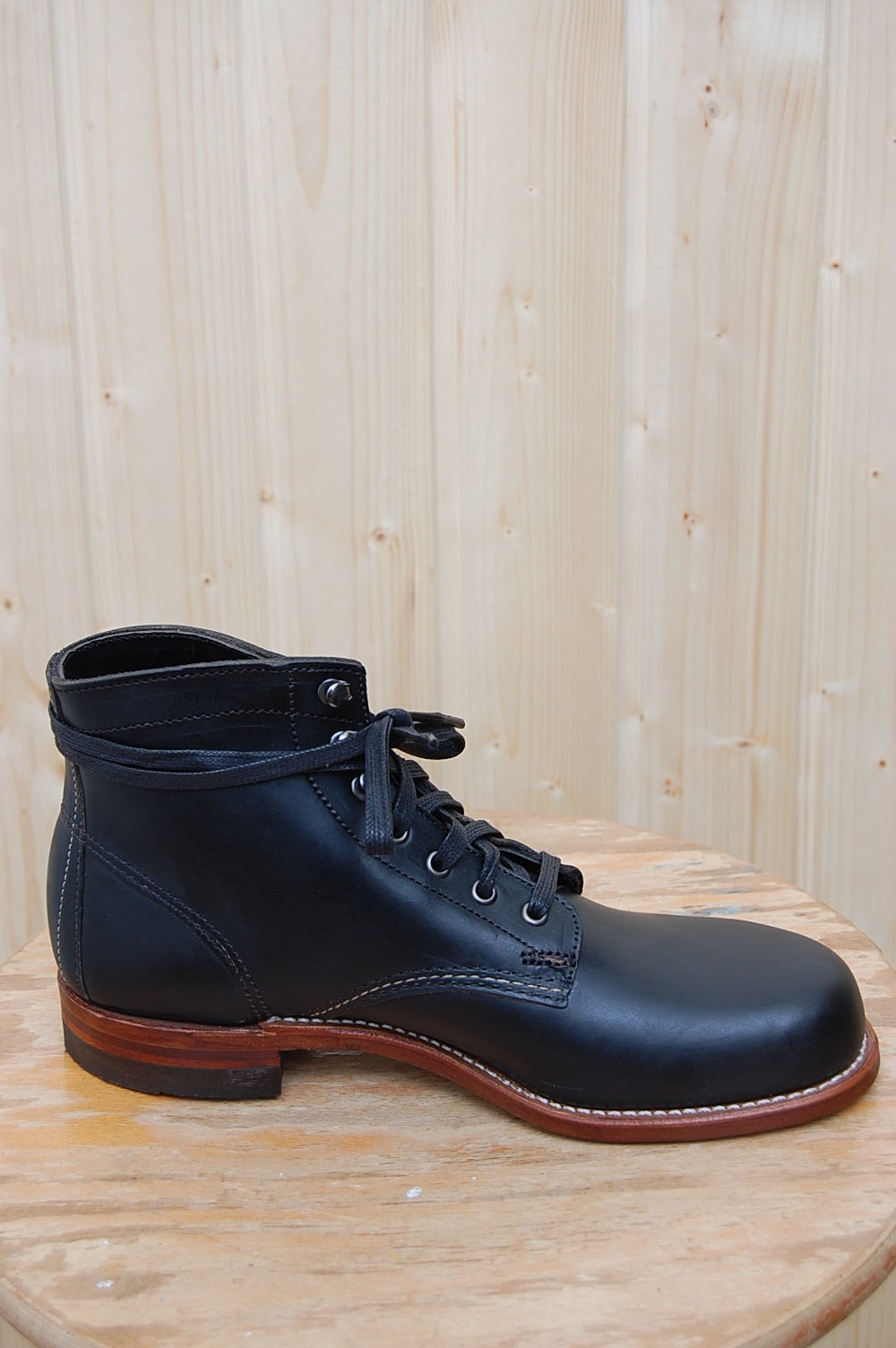 Wolverine 1000 Mile Boot Black