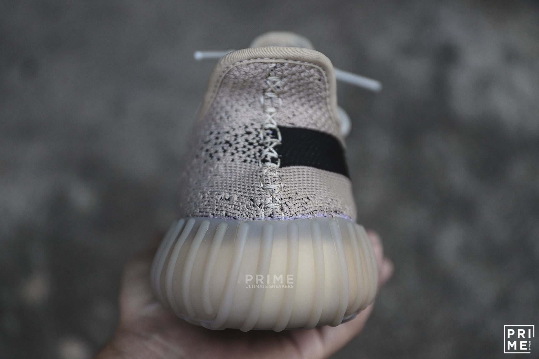 Yeezy 350 V2 SLATE (HP7870)