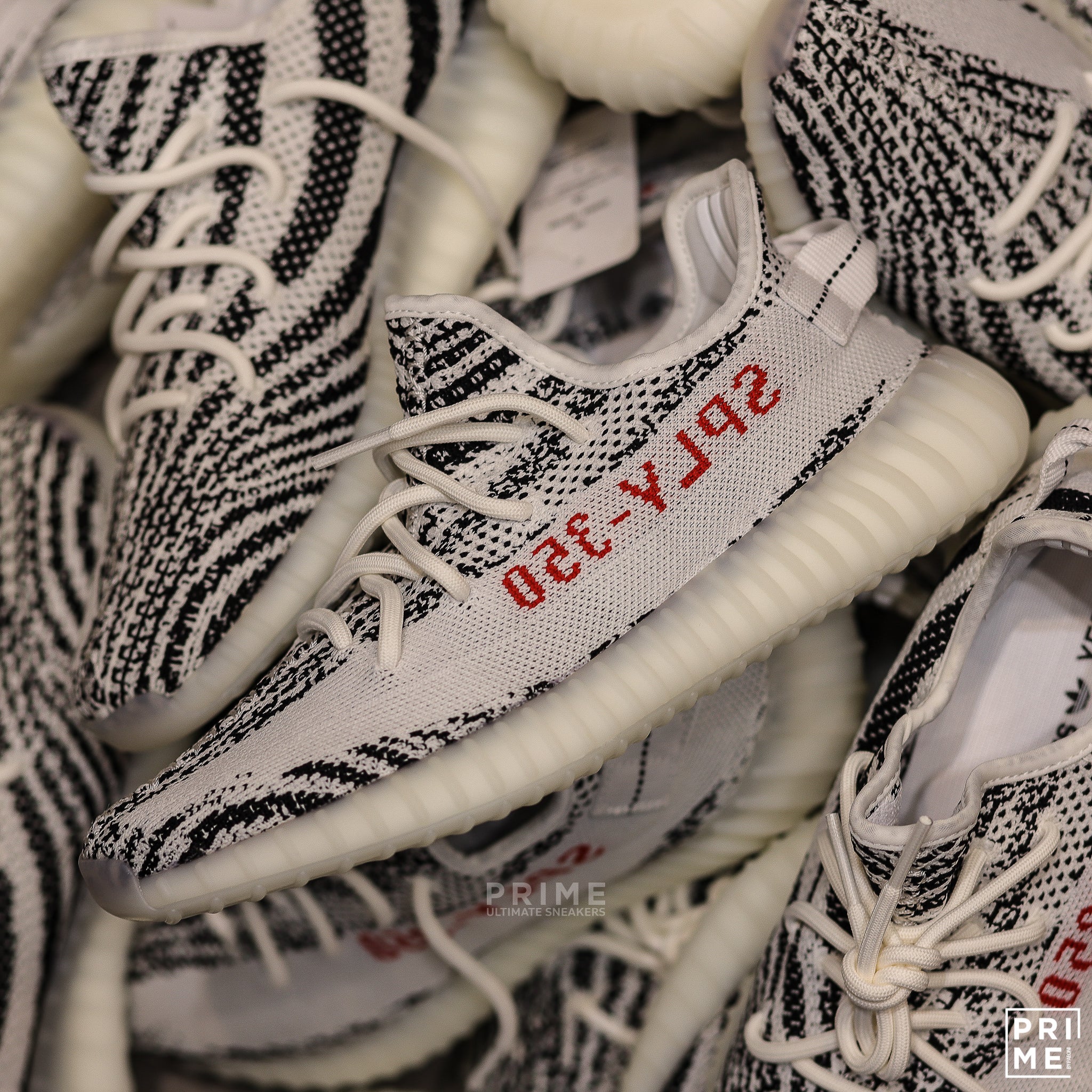 Yeezy 350 V2 Zebra (CP9654)