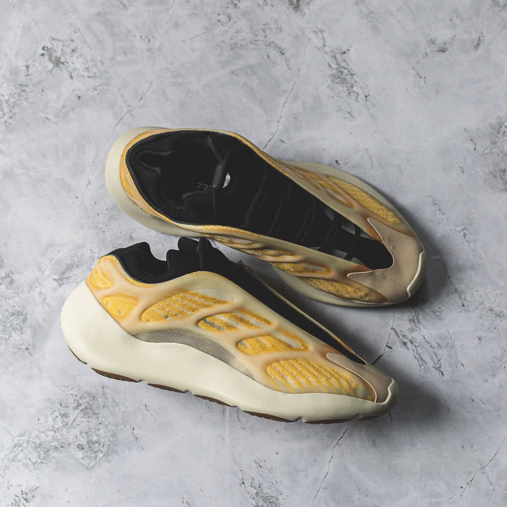 Yeezy 700 V3 Mono Safflower