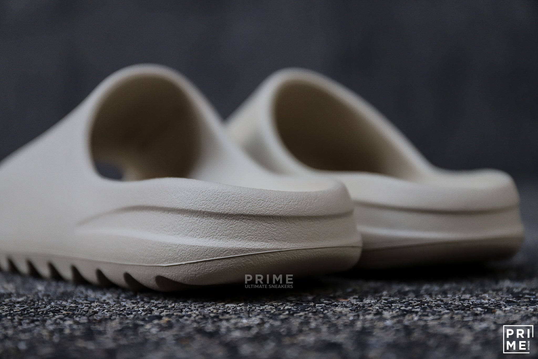 Yeezy Slide  BONE (FZ5897)