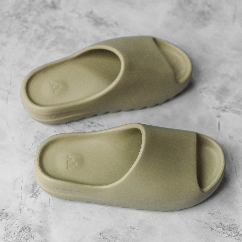 Yeezy Slide Resin