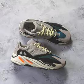 Yeezy Wave Runner 700 Solid Grey